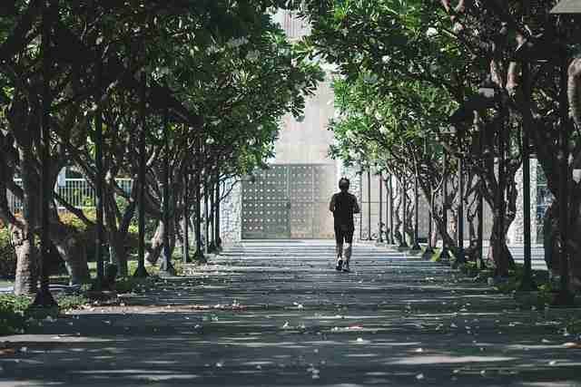 尖端·海角官网商业模式：超详解析